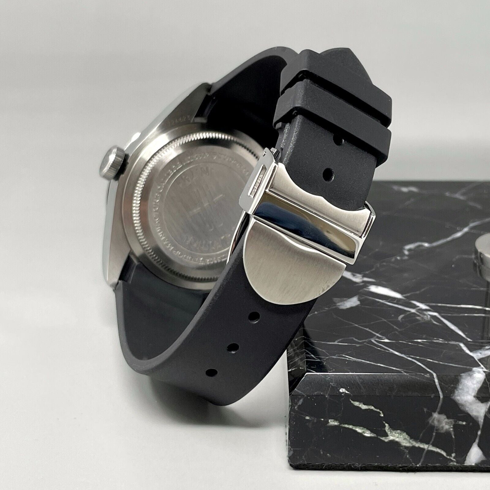 22Mm Black Curved End FKM Rubber Watch Strap Band for Tudor Black Bay GMT Chrono