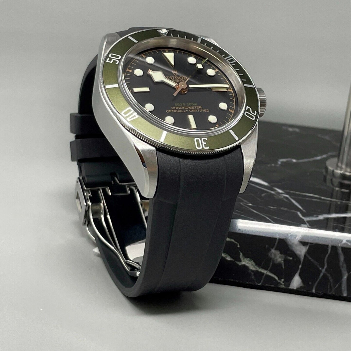 22Mm Black Curved End FKM Rubber Watch Strap Band for Tudor Black Bay GMT Chrono